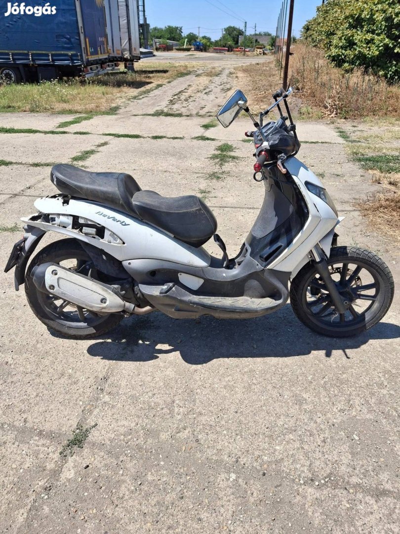 Piaggio Beverly 250 i.e bontott alkatrészek