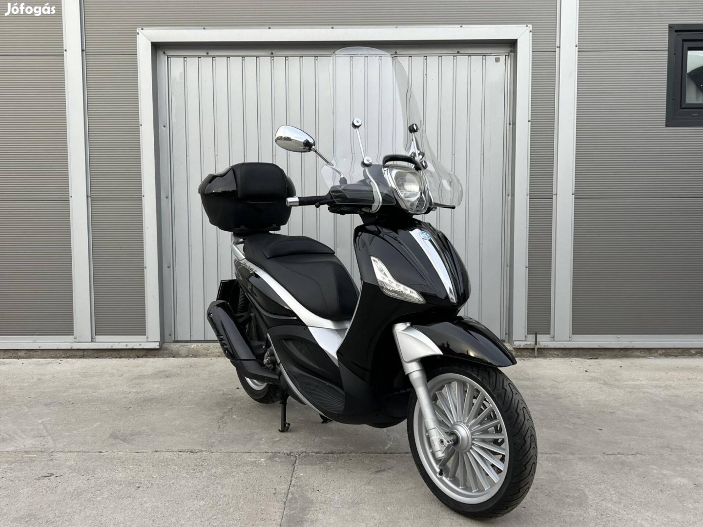 Piaggio Beverly 300