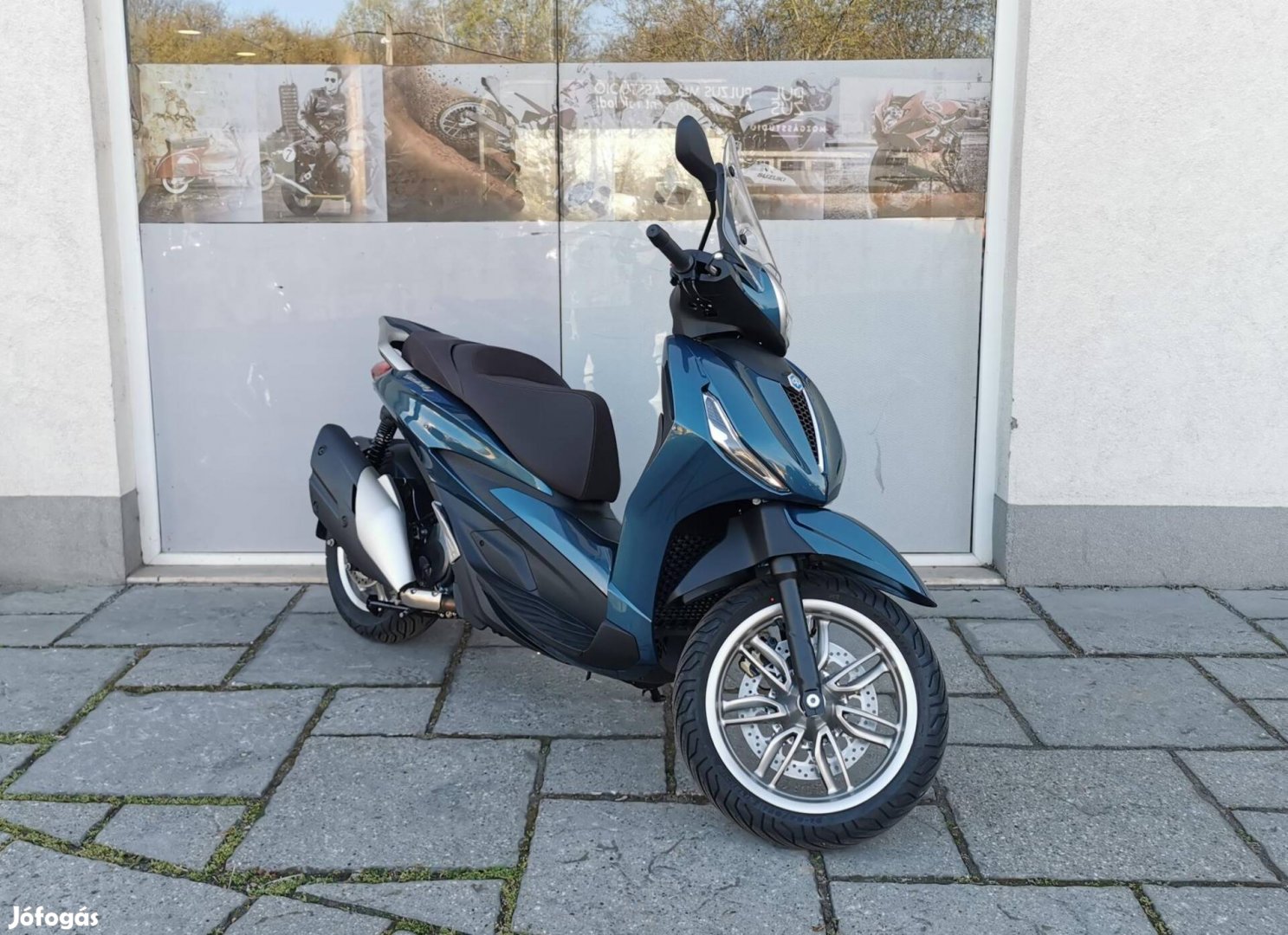 Piaggio Beverly 400 ABS ASR 2024 Rendelhető! AK...