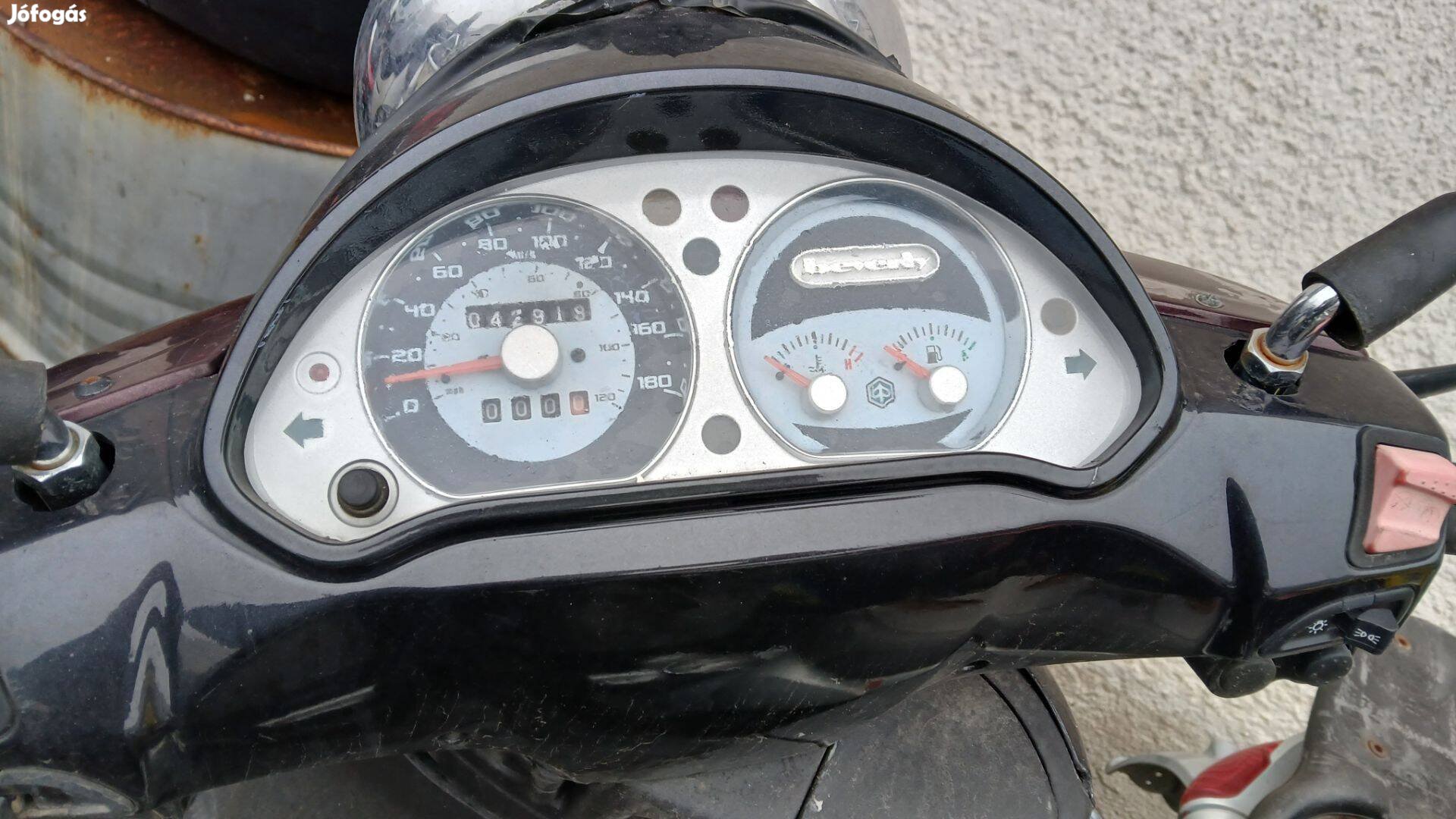 Piaggio Beverly 500 bontás