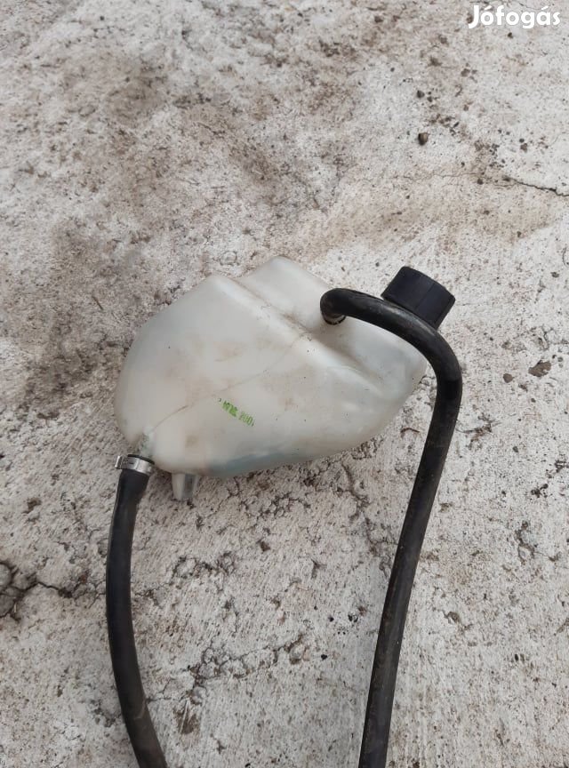 Piaggio Beverly Kiegyenlítő tartály