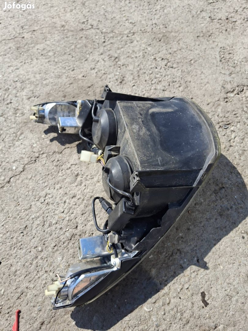 Piaggio Beverly első lámpa