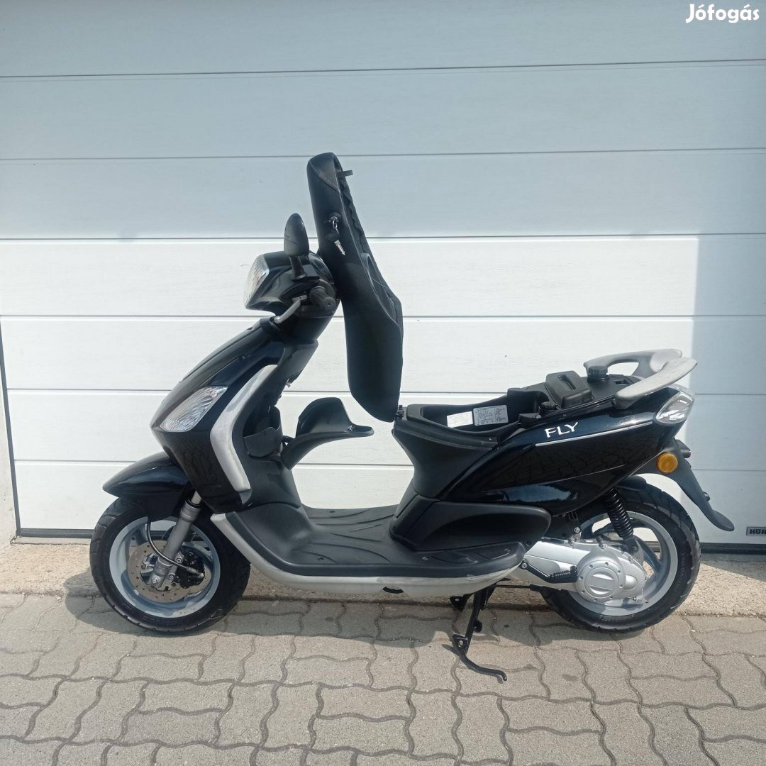 Piaggio Fly 50 2T 4336 km!