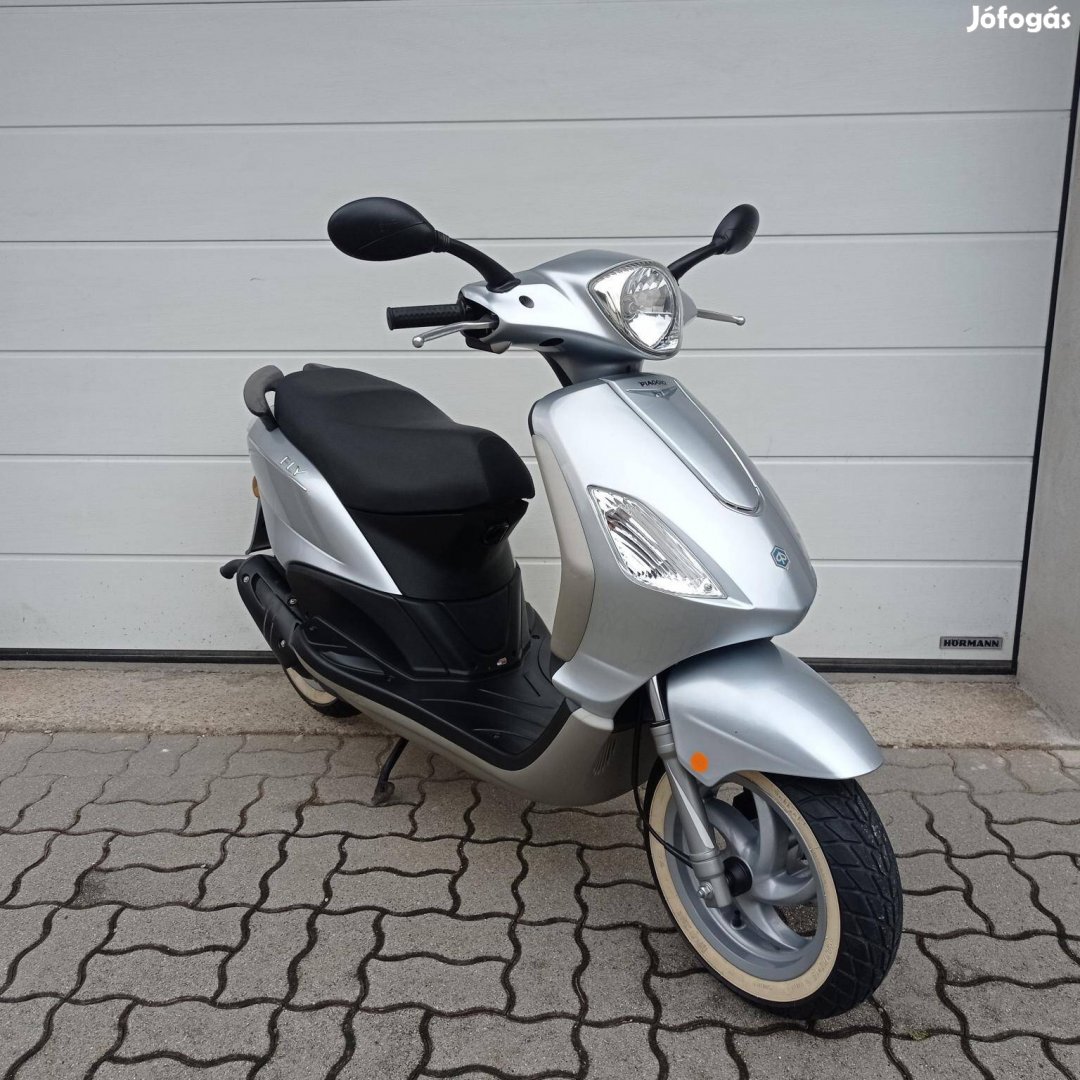 Piaggio Fly 50 2T Újszerű! 4270 km!