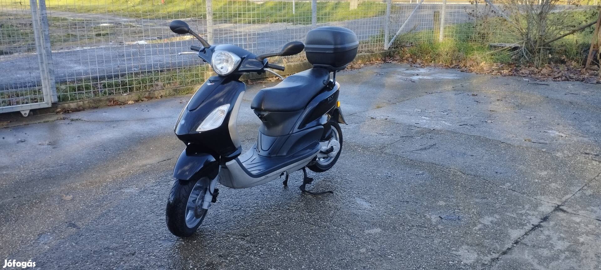 Piaggio Fly 50 4T eladó 