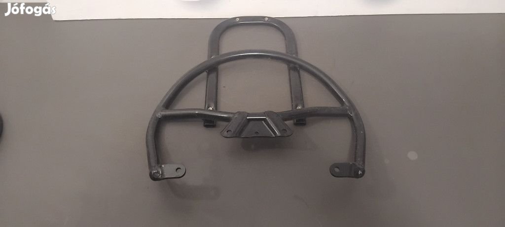 Piaggio Fly Doboztartó konzol