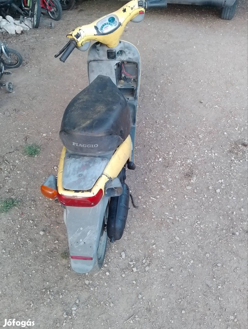Piaggio Free alkatrészek alkatrész bontás 