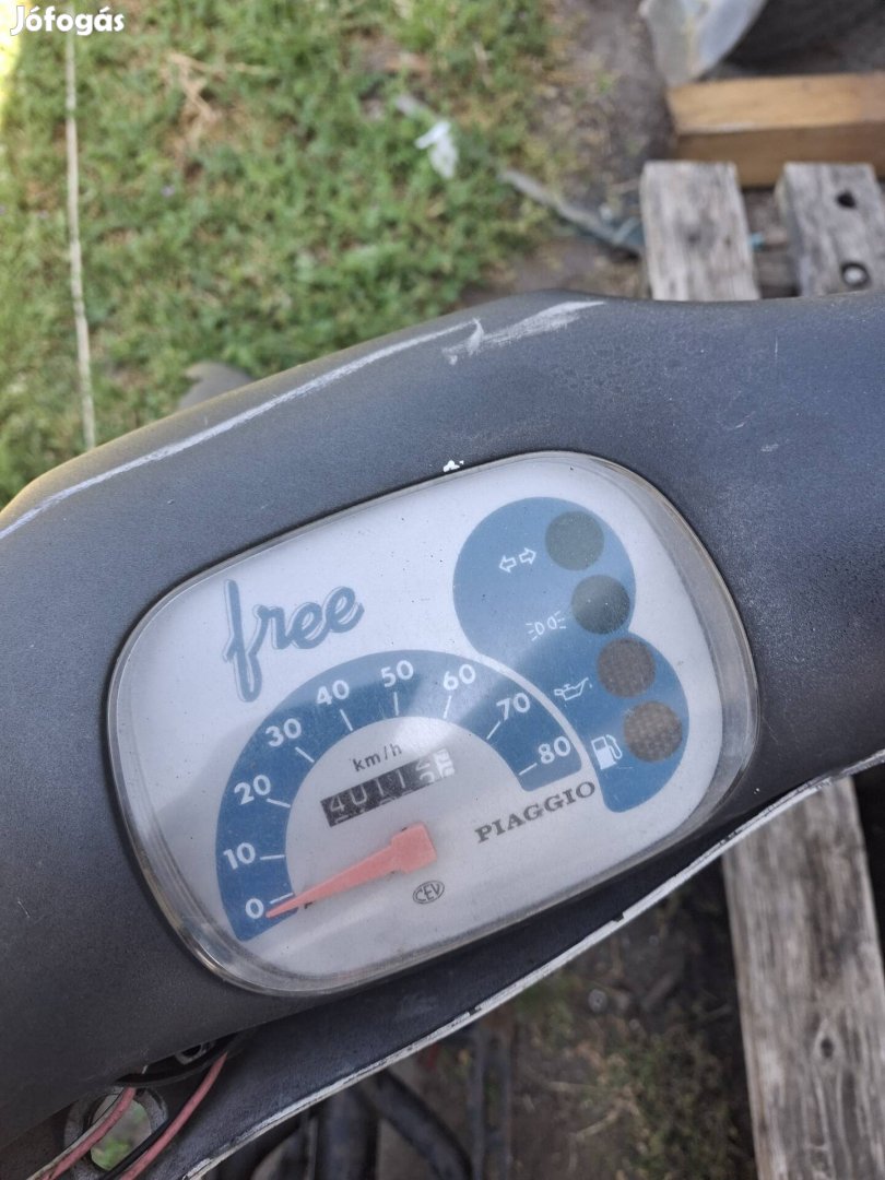 Piaggio Free bontott alkatrészek 