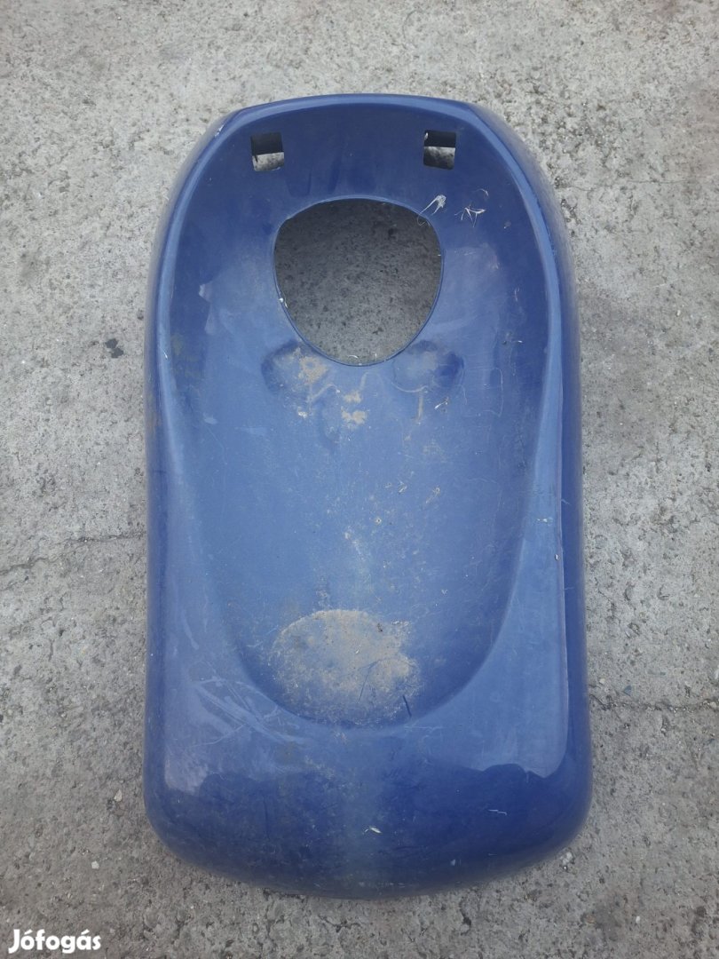 Piaggio Free első idom