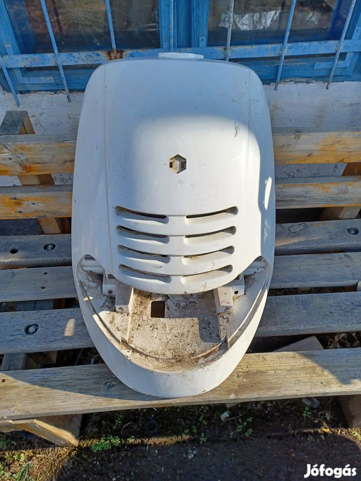 Piaggio Hexagon első idom