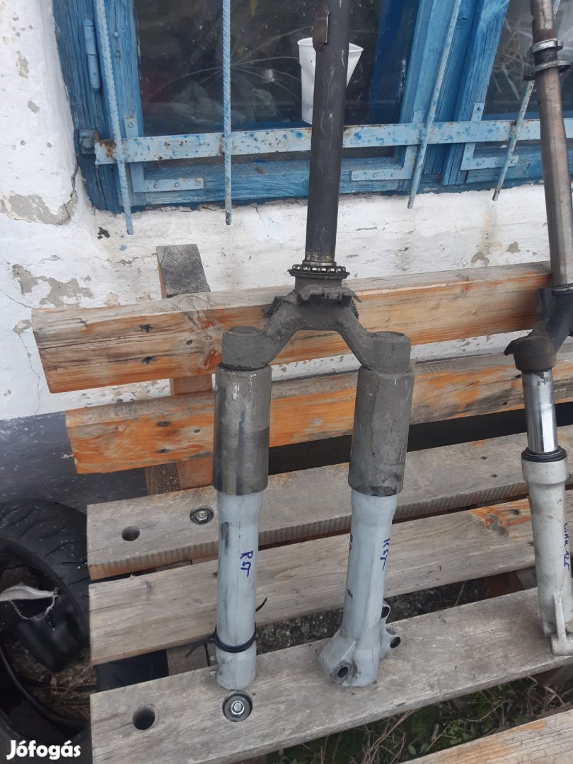 Piaggio Liberty Rst első teleszkóp