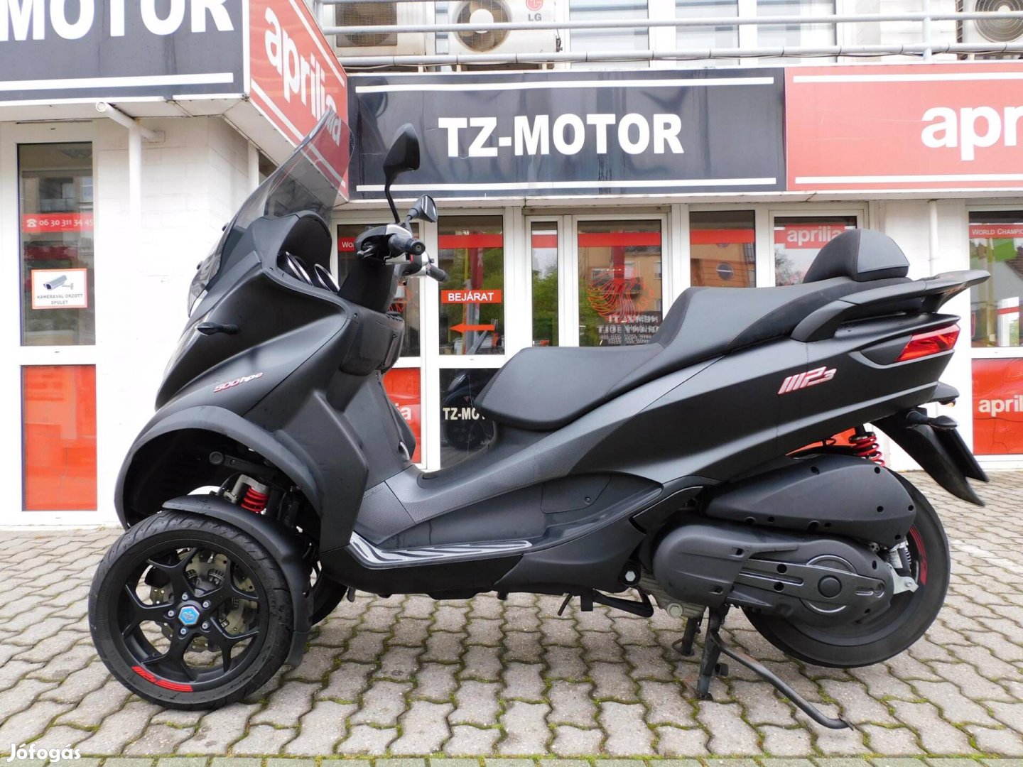 Piaggio MP3 500 ABS! Sport! Magyarországi motor...