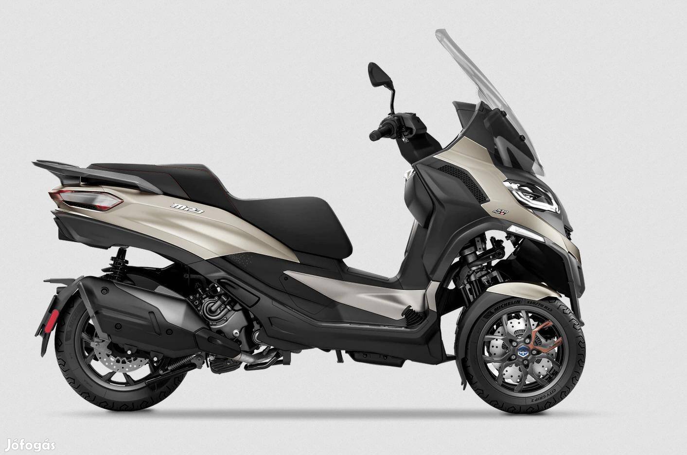 Piaggio MP3 530 HPE Exclusive Rendelhető! Autó-...