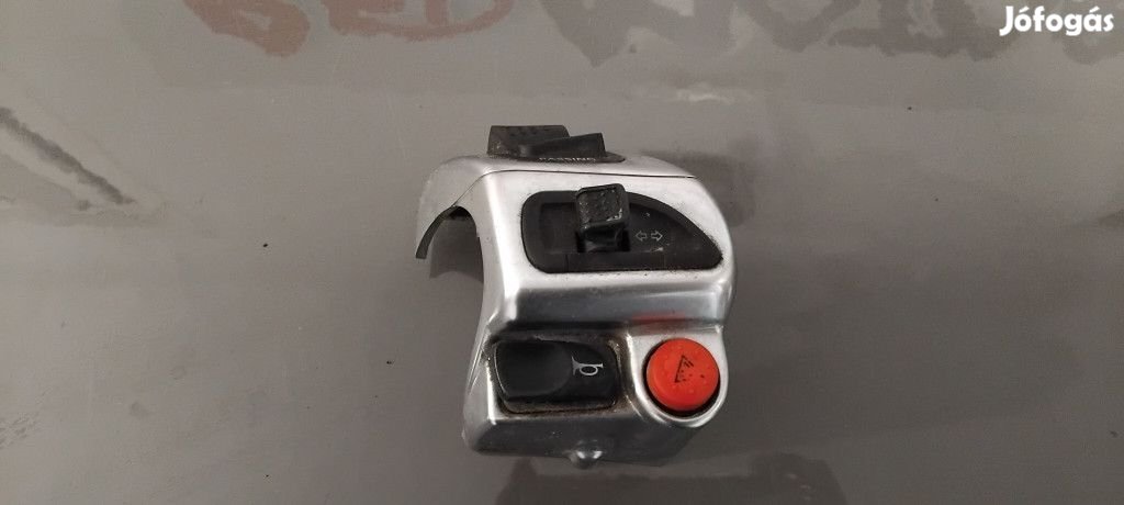 Piaggio MP3 Bal oldali kapcsoló
