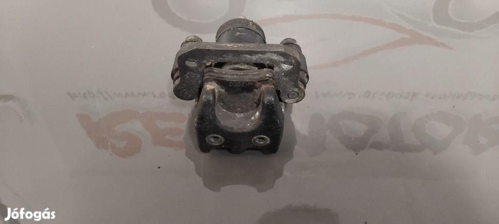 Piaggio MP3 Rögzítő féknyereg