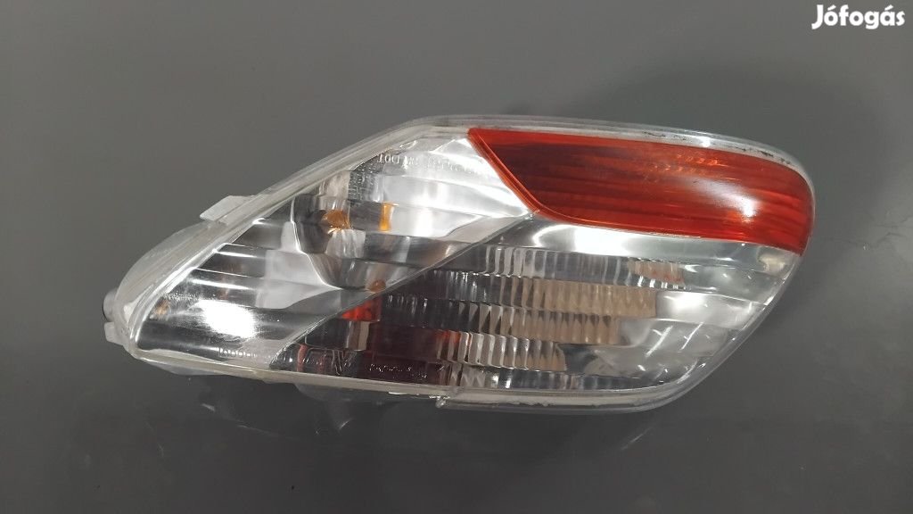 Piaggio MP3 (2006) - Jobb hátsó lámpa