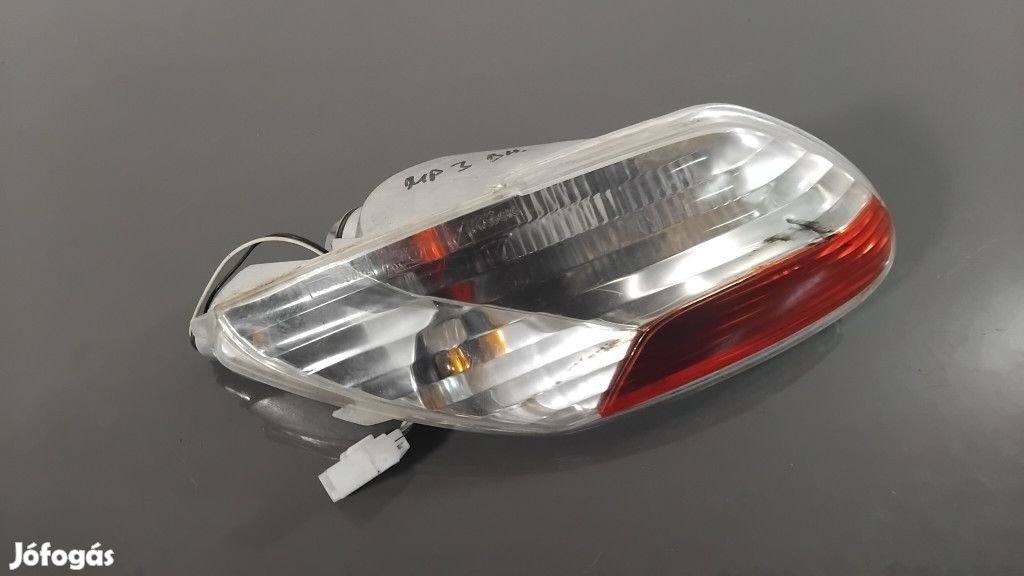 Piaggio MP3 - Bal hátsó lámpa - 640551