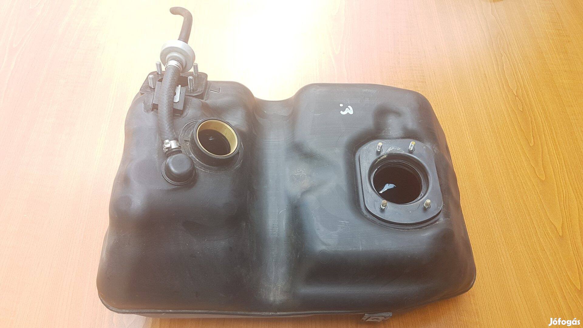 Piaggio Medley 125 Tank 09306