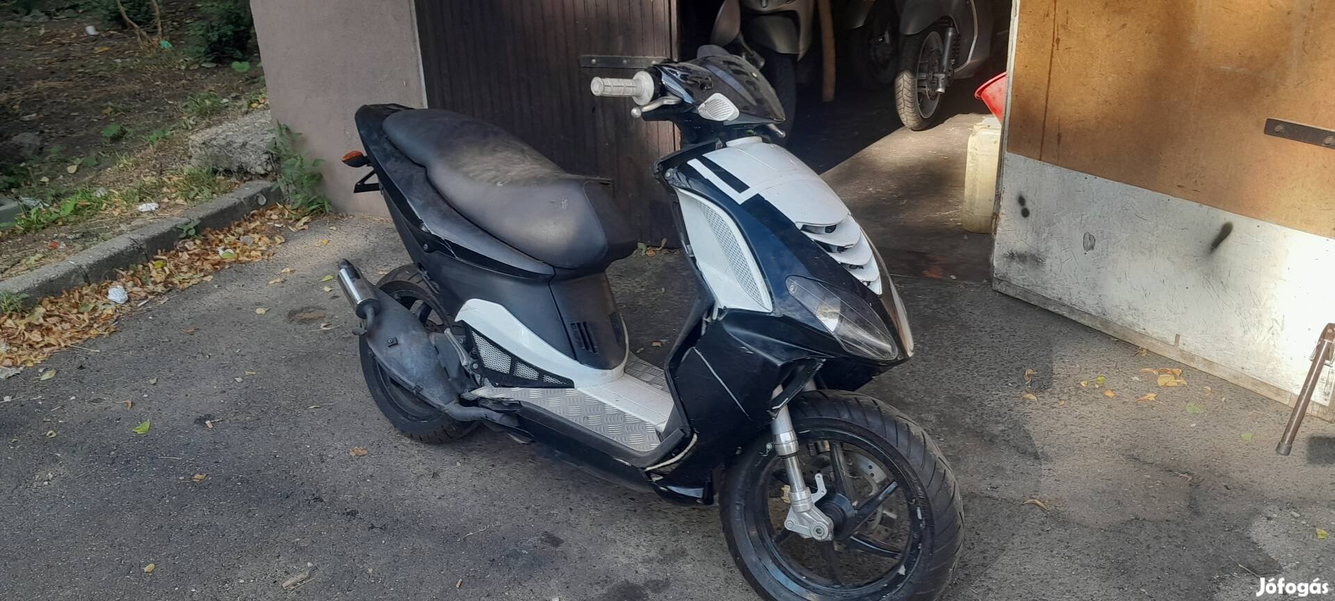 Piaggio Nrg MC4 Power alkatrészek