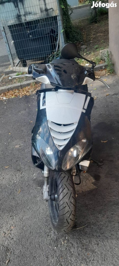 Piaggio Nrg MC4 Power alkatrészek