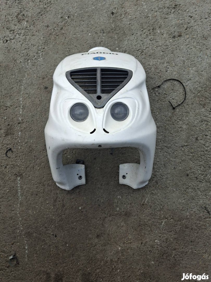 Piaggio Nrg első idom