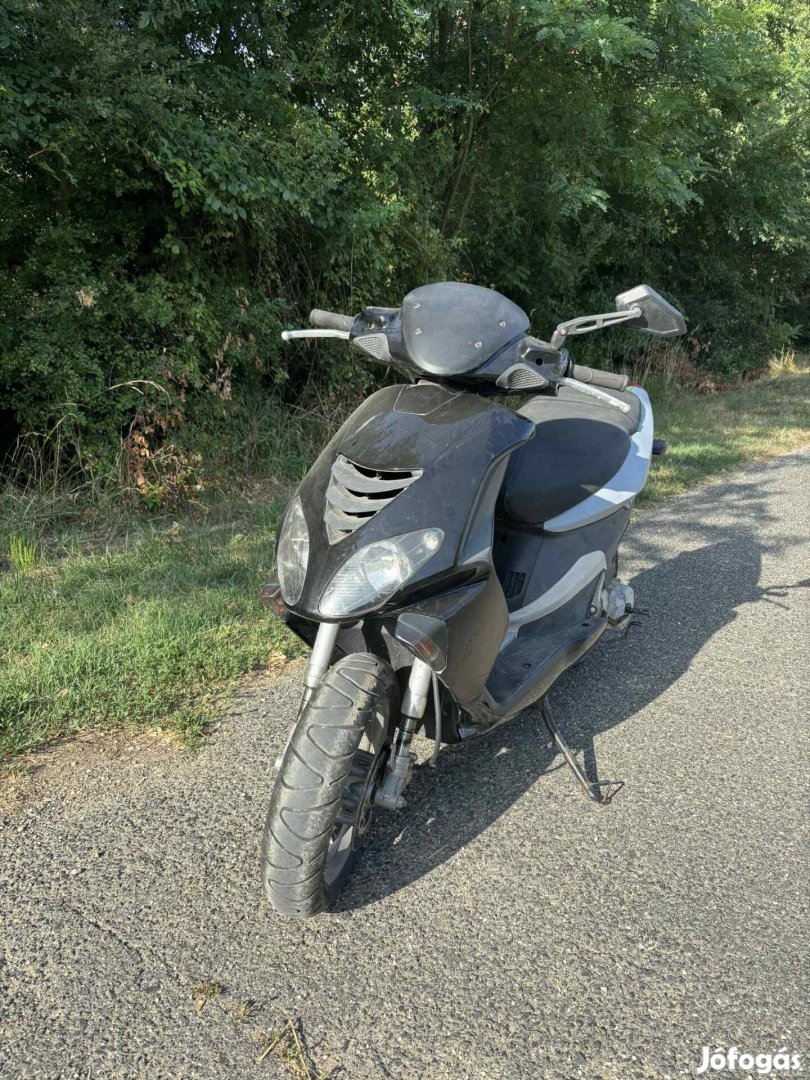 Piaggio Nrg mc4 alkatrészek alkatrész 