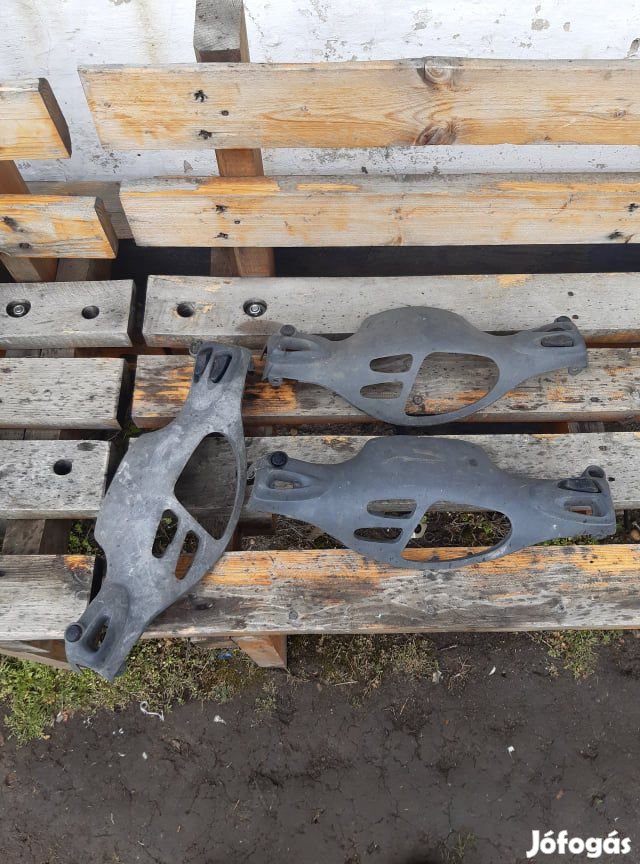 Piaggio Sfera Km óra körüli idom