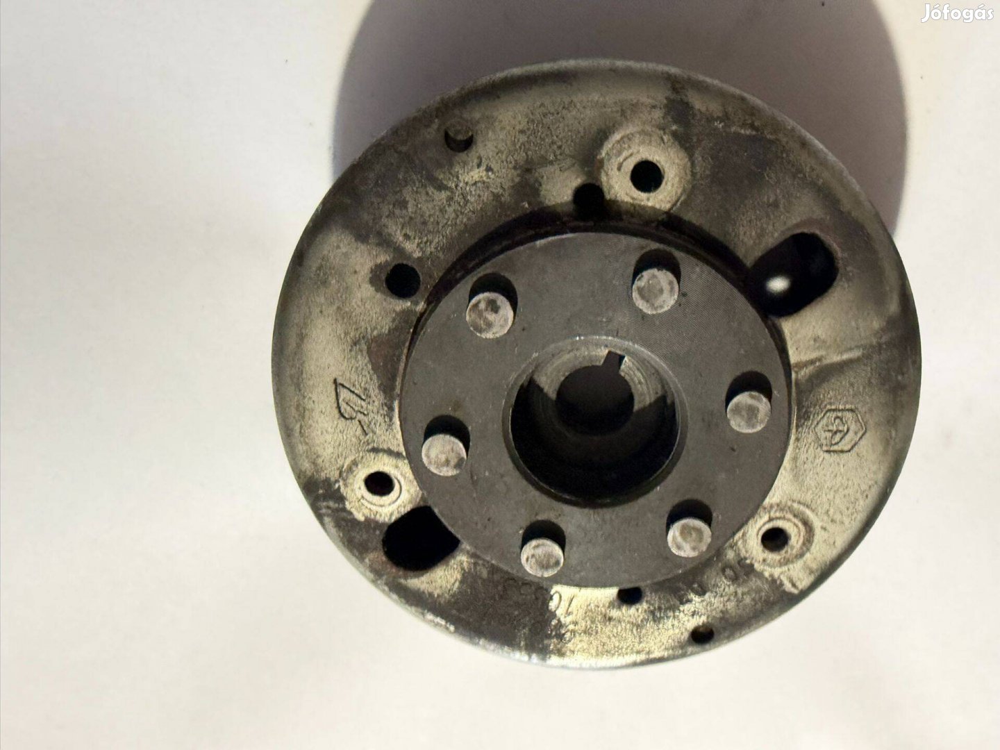 Piaggio Vespa Aprilia 50 4T lendkerék négy ütem