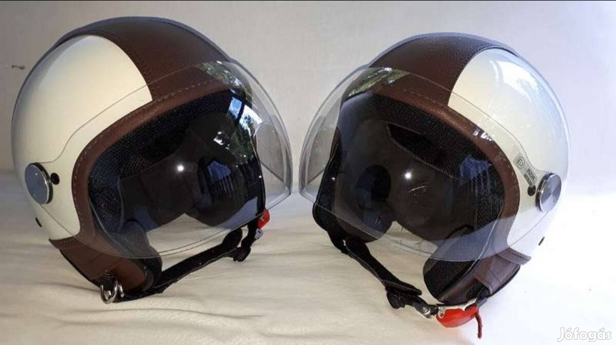 Piaggio Vespa Bukósisak Gyöngyház fehér színben Gyári 