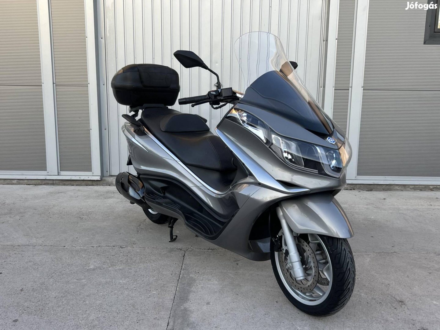 Piaggio X 10 350