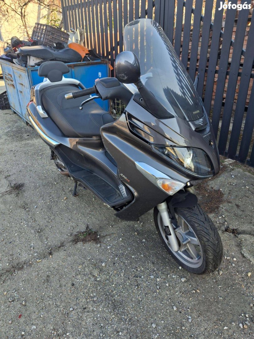 Piaggio X evo 250 i.e bontott alkatrészek