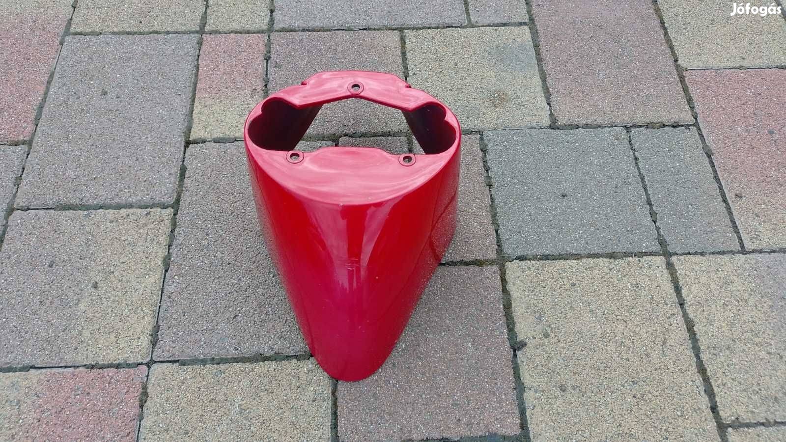 Piaggio Zip 2 első sárvédő