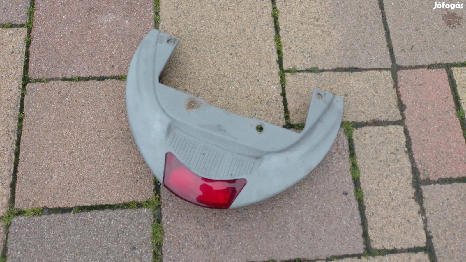 Piaggio Zip 2 kapaszkodó