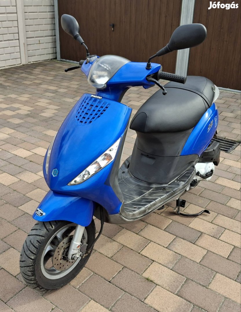 Piaggio Zip 4T 50 Megkímélt Gyári 