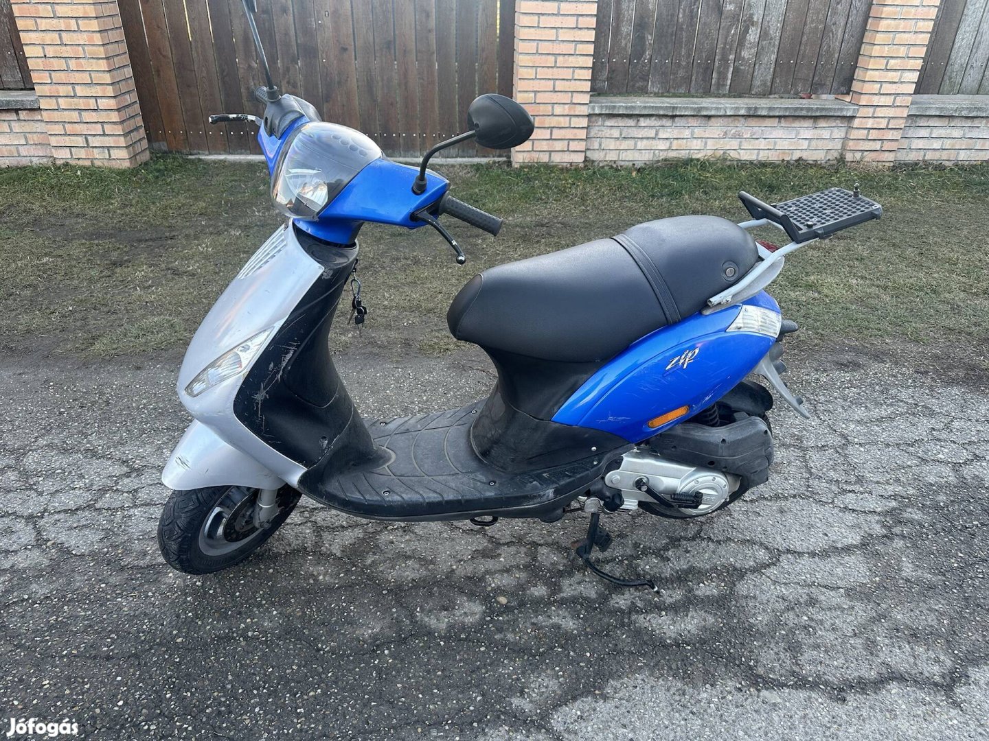 Piaggio Zip 50 4T alkatrésznek 