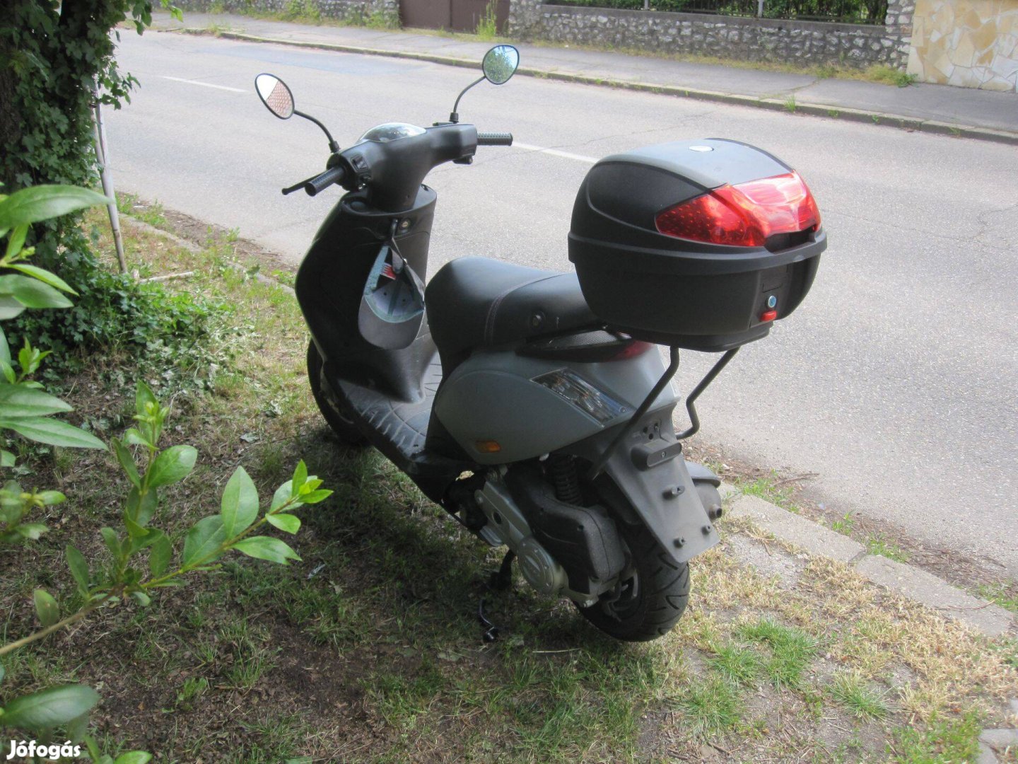 Piaggio Zip üa
