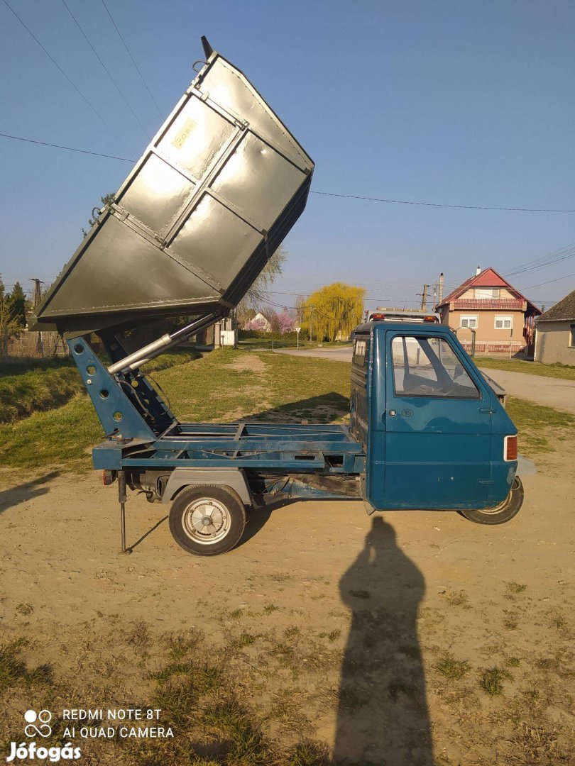 Piaggio ape diesel moped