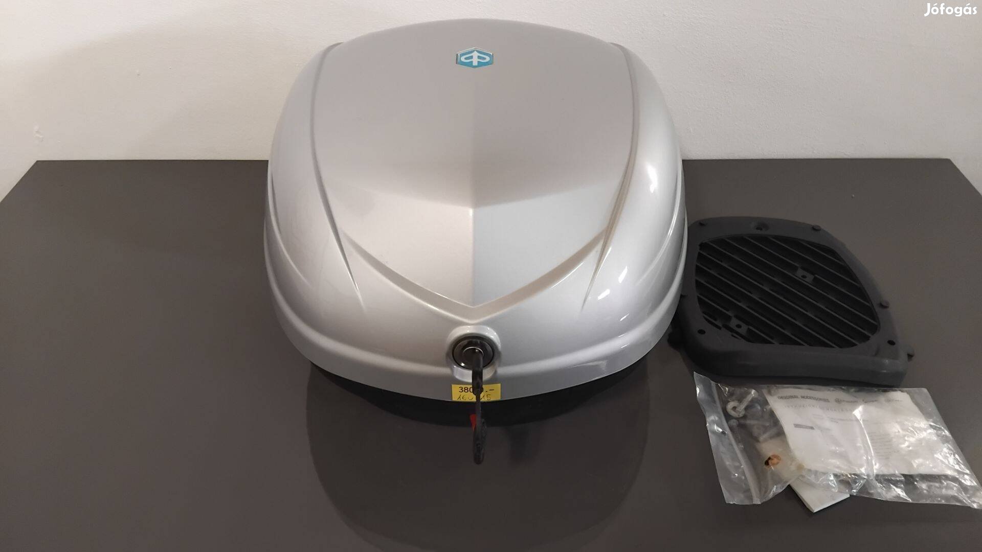 Piaggio gyári doboz, platnival