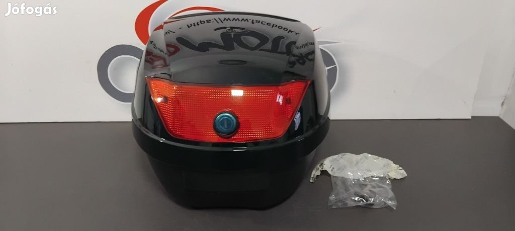 Piaggio gyári doboz, platnival