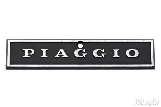 Piaggio jelvény fekete / króm