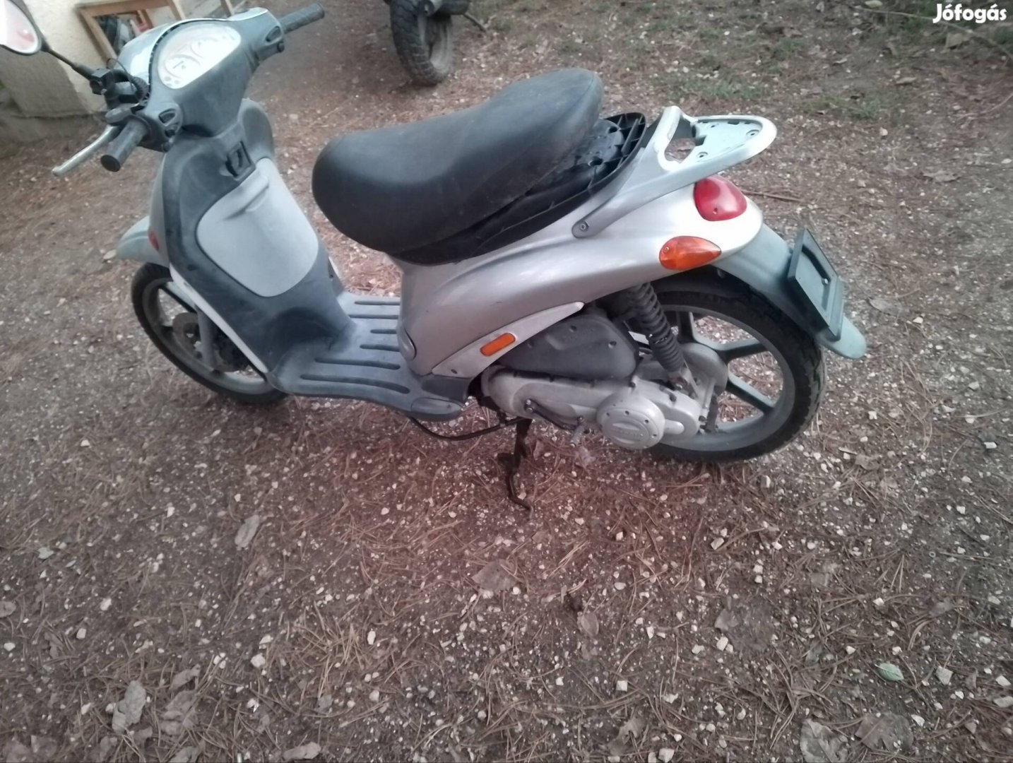 Piaggio liberty alkatrészek alkatrész bontás 