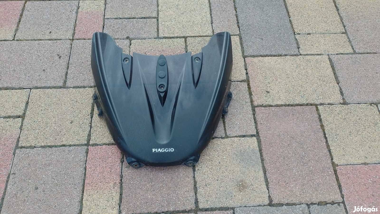 Piaggio x9 Evo plexi alsó