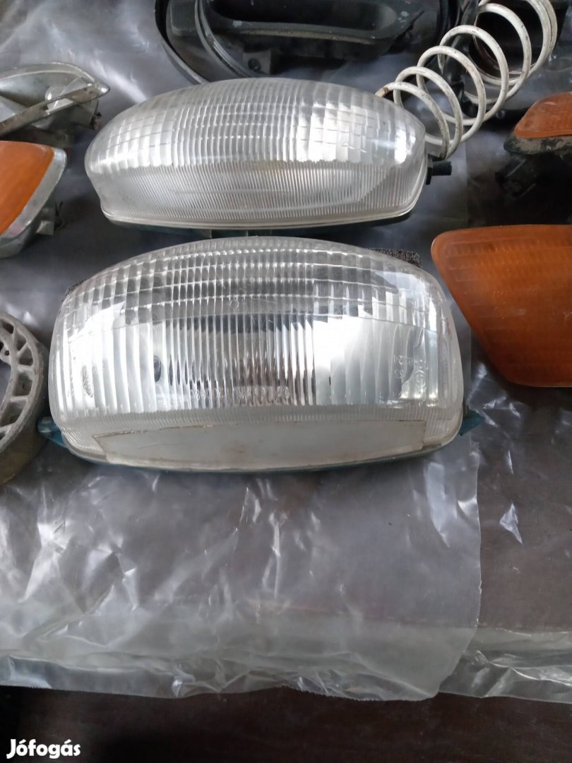 Piaggio zip alkatrészek 