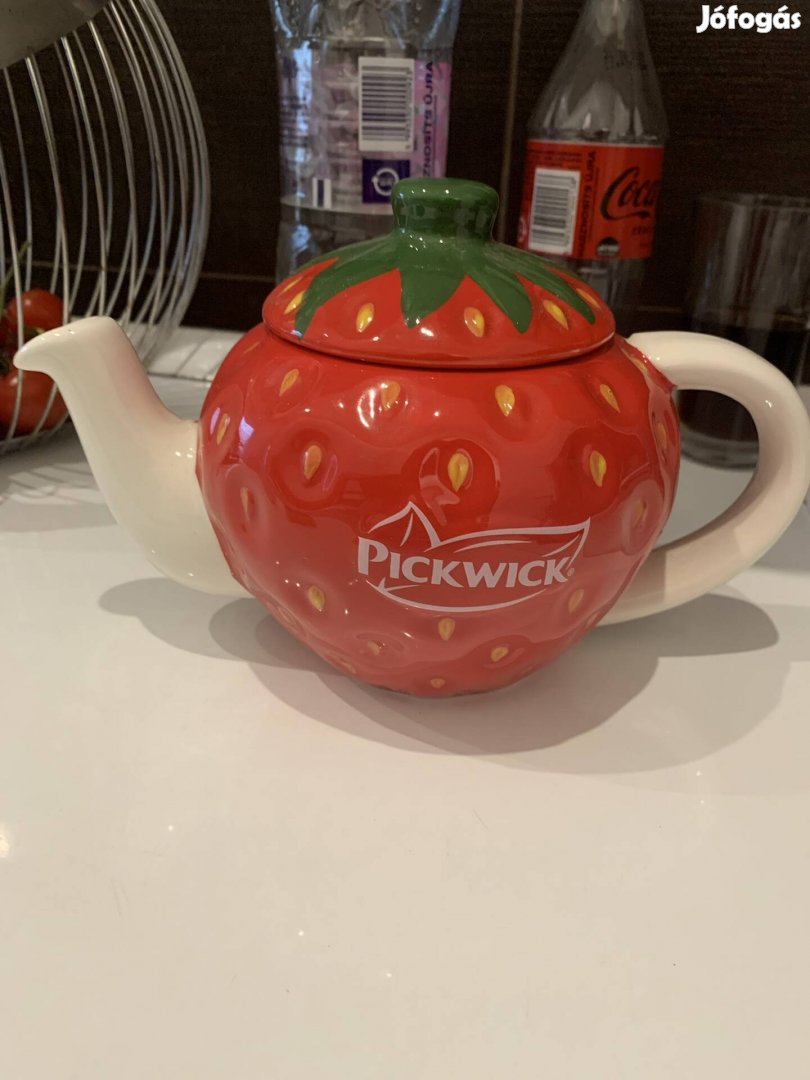 Pickwick eper teáskanna 