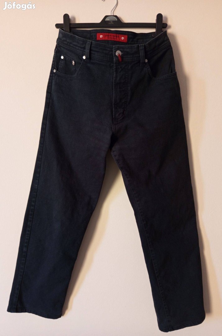 Pierre Cardin vastag, fekete férfi farmer