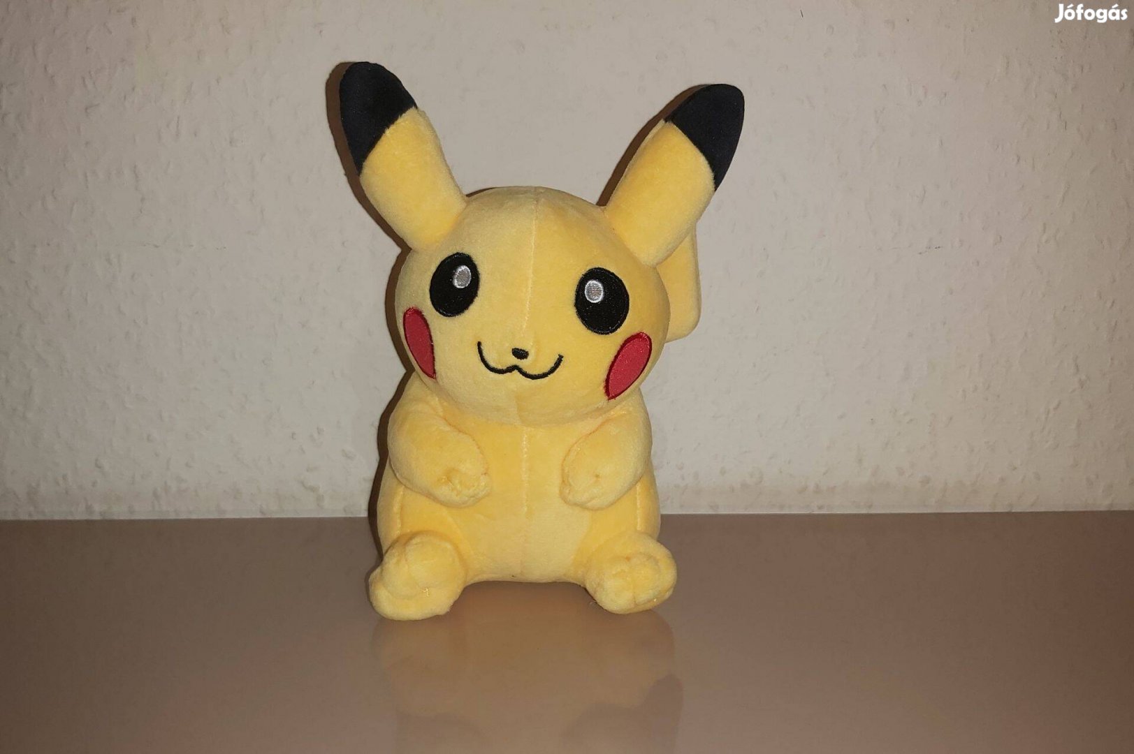 Pikachu Pokémon plüss 18 cm Új Készleten számlával