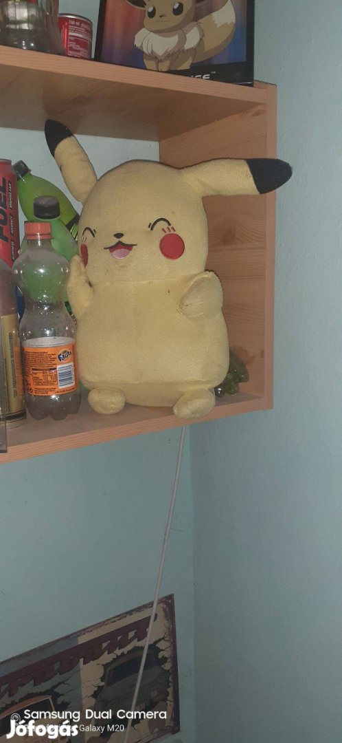 Pikachu plüssfigura, nagyméretű