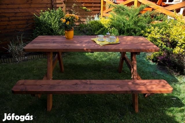 Piknik asztal,kerti bútor