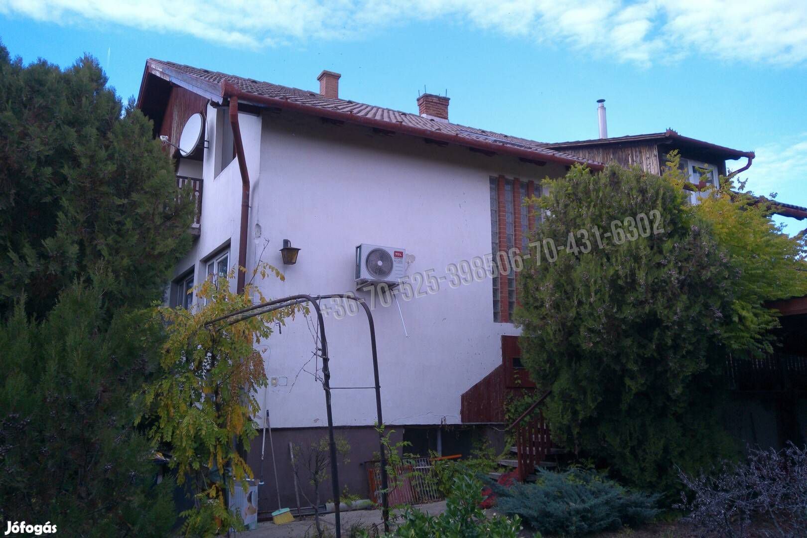 Pilisen tetőtér beépítéses duplakomfortos családi fészek