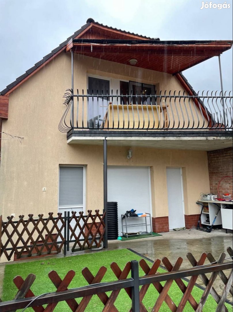 Pilisszántón megfizethető árú, családi ház eladó!